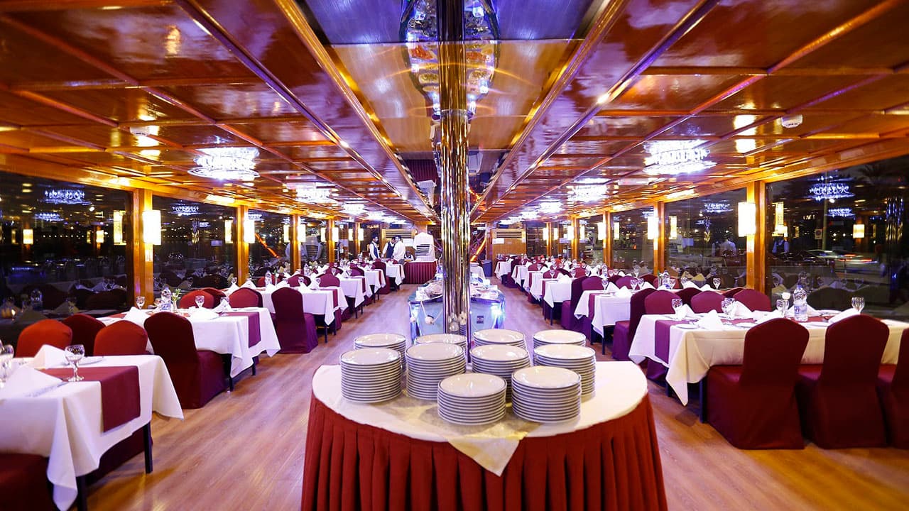 Alexandra Dhow Cruise With Dinner experience in Dubai - Image 5