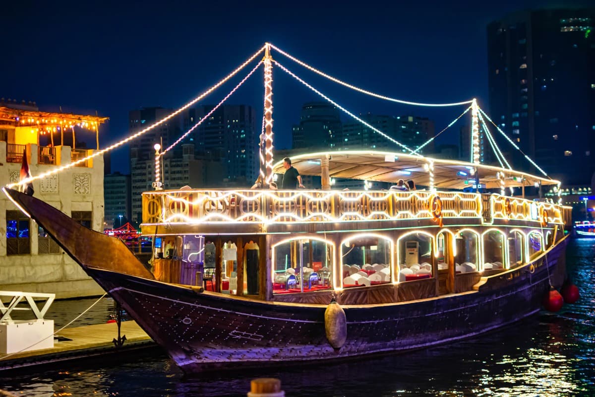 Alexandra Dhow Cruise With Dinner experience in Dubai - Image 8