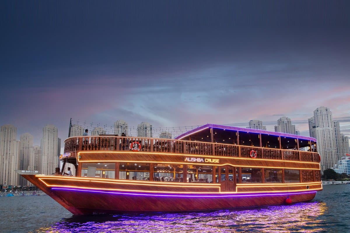 Ocean Empress Cruise Dubai with Dinner experience in Dubai - Image 11