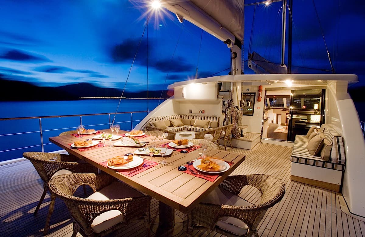 Calypso Sunset Cruise With Dinner & Unlimited Soft Drinks experience in Dubai - Image 10