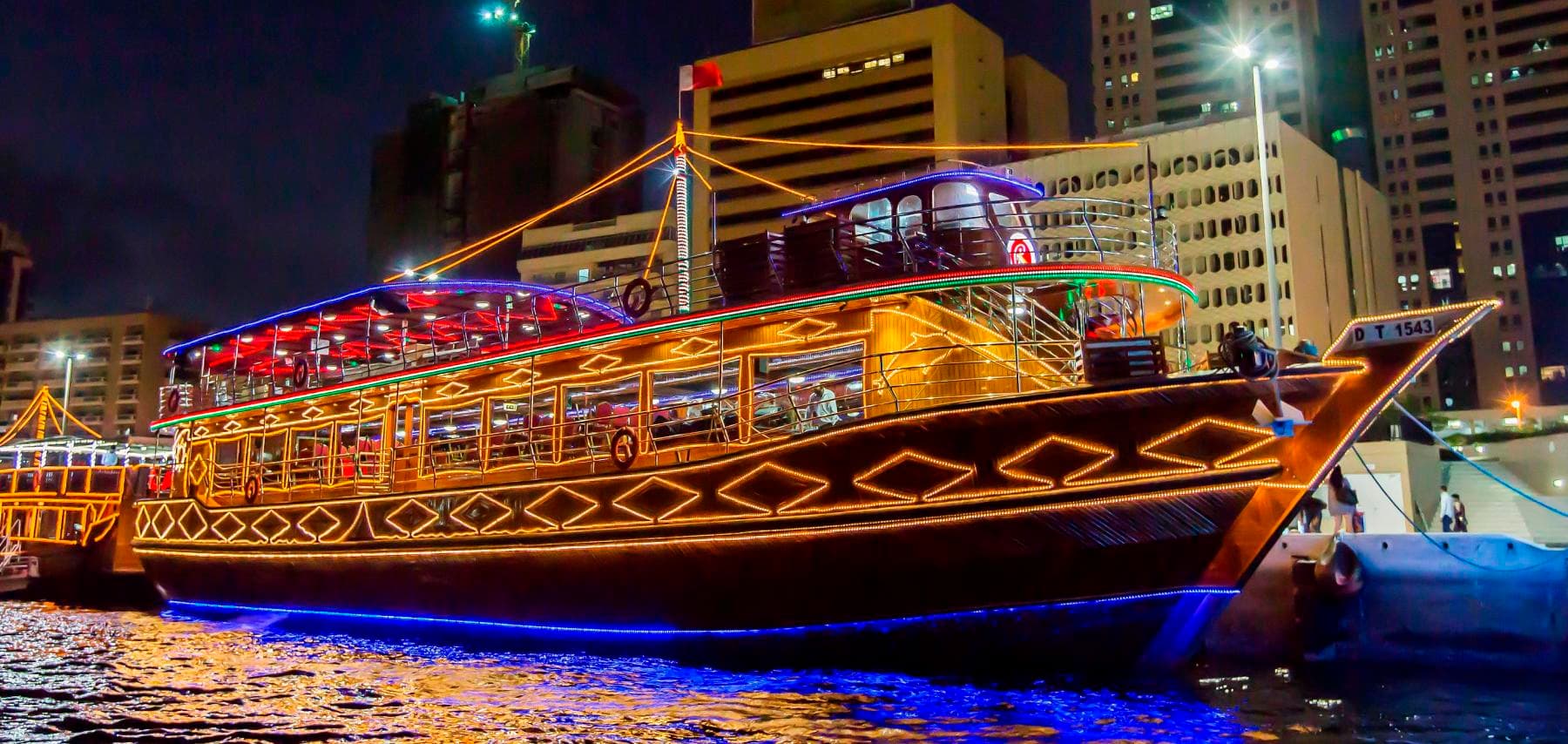 Rustar Dhow Cruise With Dinner experience in Dubai - Image 2