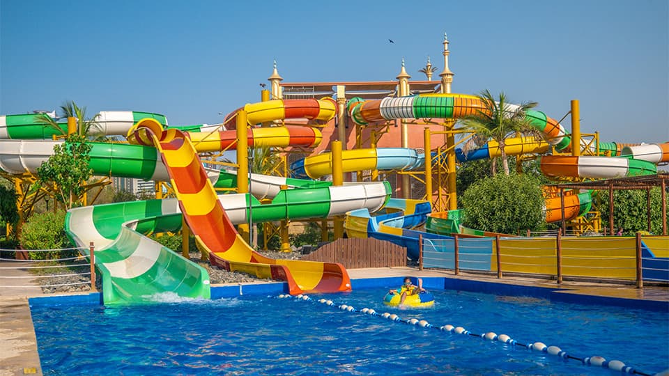 Al Montazah – Pearls Kingdom Water Park experience in Dubai - Image 3