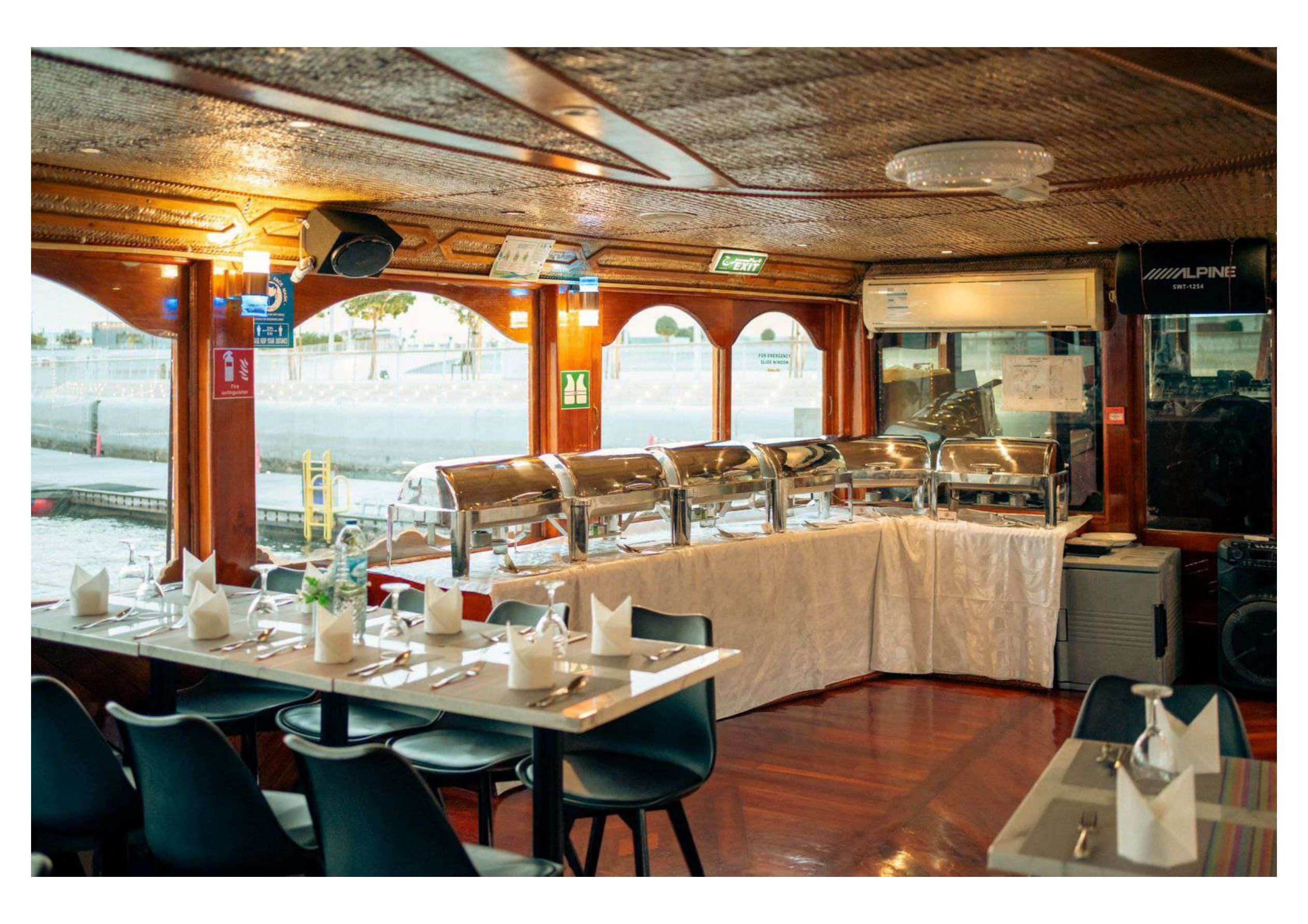 Evening Al Seef Dhow Cruise with Dinner experience in Dubai - Image 8